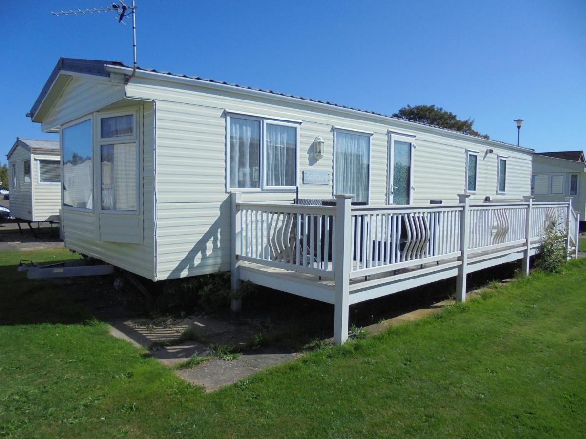 Northshore: Salisbury Ns:- 8 Berth, 3 Bedrooms *